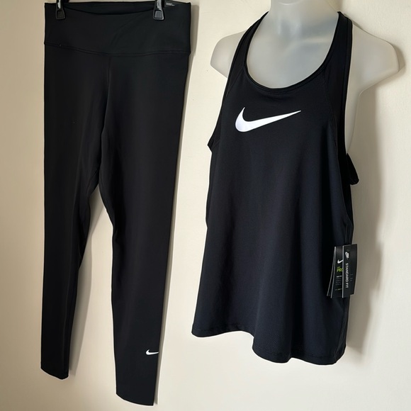 Nike women’s leggings size L and top size M new with tags. #2 - Picture 3 of 14